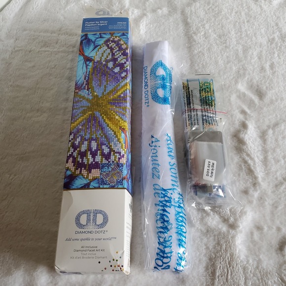 Diamond Dotz 15-inch Silver Flutter Painting Kit - Picture 4 of 6